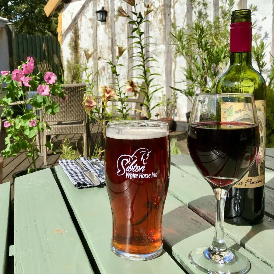 Sibton White Horse Inn Saxmundham Εξωτερικό φωτογραφία